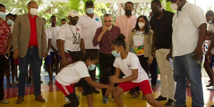 Santo Domingo Gana Torneo Triangular De Lucha Olímpica