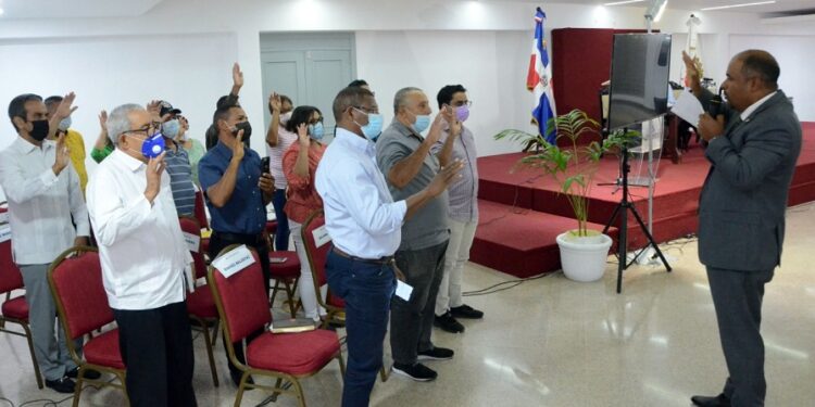 Ayuntamiento Santiago aprueba 13 obras por 80 millones de pesos