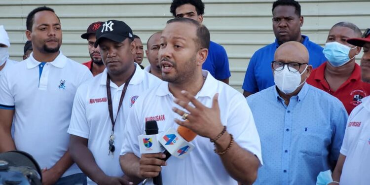 Asociación de Baloncesto en Sánchez Ramírez denuncia Deporte le quita oficina