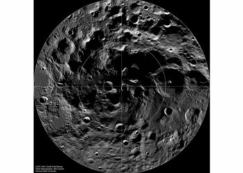 Hay CO2 atrapado en la Luna, un potencial recurso para la exploración