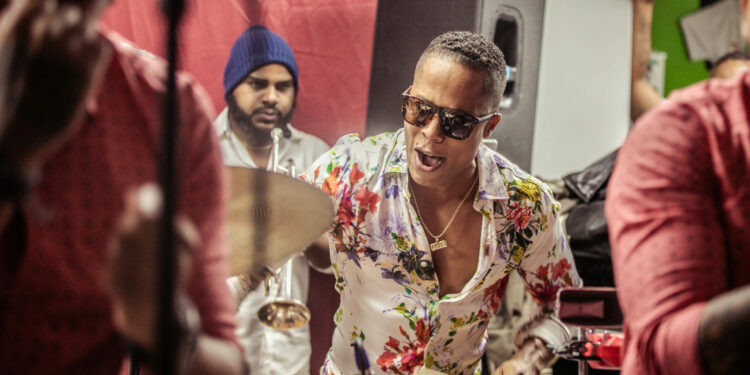 Chiquito Team Band lleva “¿Y qué pasó?” de gira por Estados Unidos
