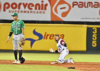 Gigantes apagan Estrellas en el Julián Javier