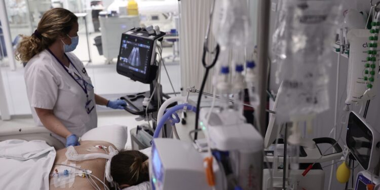 La OMS Europa advierte de cientos de miles de muertes por Covid este invierno