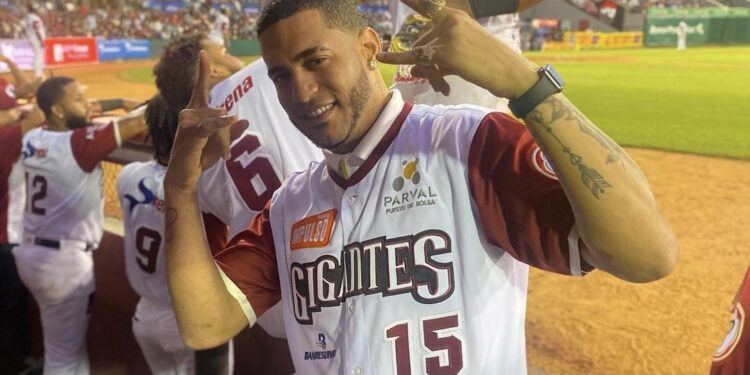 José Sirí estuvo en el partido de hoy en el Julián Javier