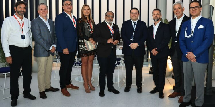 Sanz Lovaton expone en Expo Dubái 2020 ventajas ofrece RD como Hub logístico