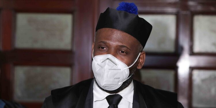 Jueces decretan el abandono de la defensa de imputado en Caso Coral