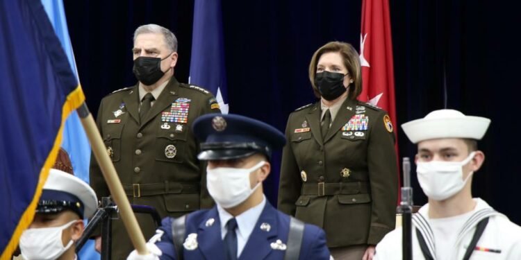 Díaz Morfa valora desarrollo mujer militar