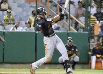 Las Águilas derrotan a los Toros y Tigres a los Leones