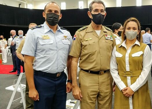 Díaz Morfa valora desarrollo mujer militar