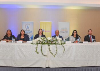 Expertas exponen sobre prevención del lavado de activos