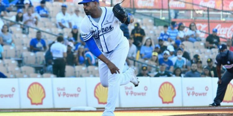 Tigres vencen a las Águilas y las Estrellas a los Toros en entrada extra