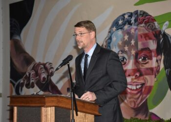 Subsecretario de Estado dice EE.UU. está satisfecho con gobierno de Abinader