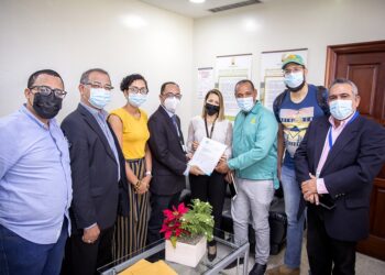 Alianza País enviará a la calle a 7,618 cuadros políticos a partir de enero