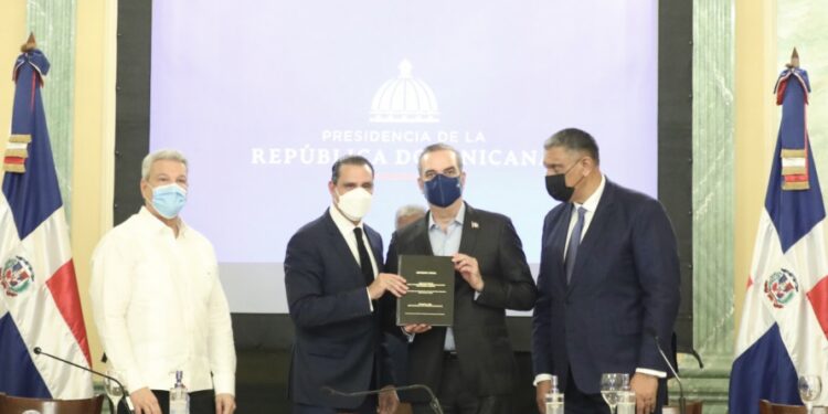 Abinader: “Este Grupo de Trabajo ha dado con las claves para lograr la reforma policial”