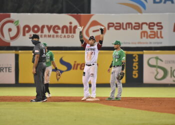 Marcell Ozuna dispara su cuarto jonrón en victoria de Gigantes