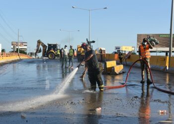 Obras Públicas soluciona socavón del km 12 de la Autopista Duarte