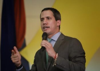 La Justicia británica reconoce a Guaidó como "claro e inequívoco" presidente de Venezuela
