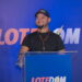 LOTEDOM entregó RD$25 millones al ganador del sorteo Agarra 4