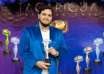 Bronzon gana su primer premio Tacarigua de Oro Internacional