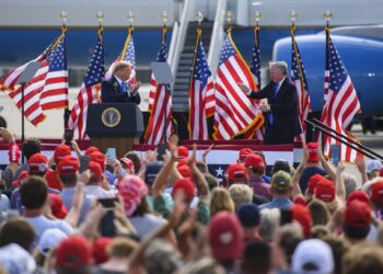 Asaltantes del Capitolio EEUU recibieron garantía serían protegidos por la Guardia Nacional