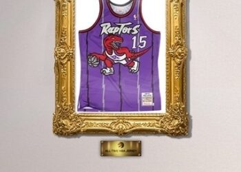 La camiseta de los Raptors de 1998-99, elegida como la mejor de la historia de la NBA