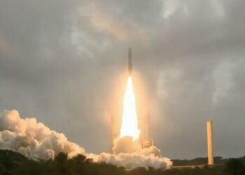 Lanzan al espacio el ya mítico telescopio James Webb
