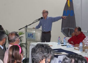 Max Puig: La izquierda es la abanderada de la democracia en América Latina