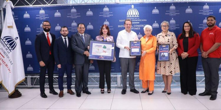 Ética Pública reconoce al MICM por lucha contra la corrupción