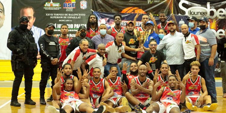 ¡San Sebastián campeón! torneo Baloncesto Superior de Espaillat