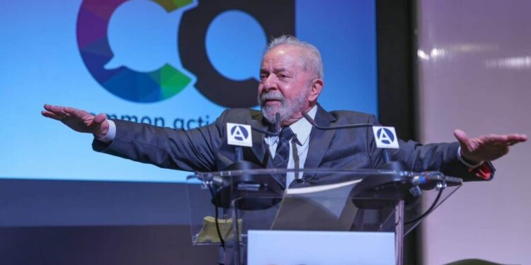 América Latina avanza sin líneas rectas y alternancias políticas