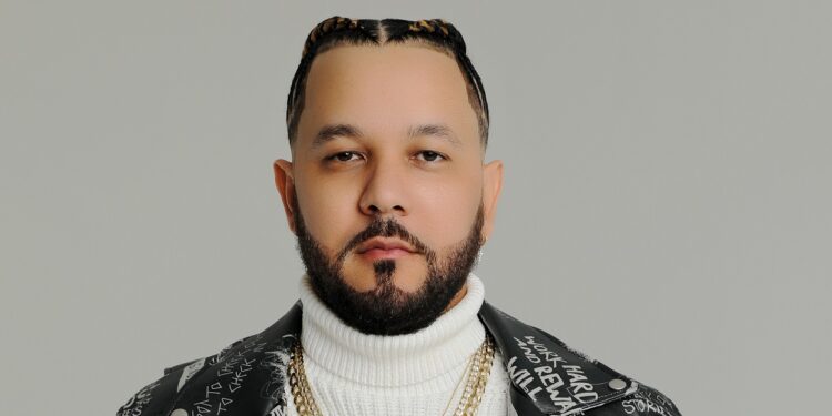 MR NOVO estrena nuevo álbum “Al revés”