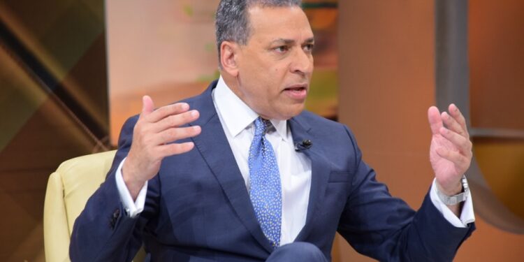 Osiris de León destaca importancia del proyecto Las Placetas para República Dominicana