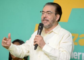 Guillermo Moreno celebra triunfo de Xiomara Castro en Honduras y Gabriel Boric en Chile