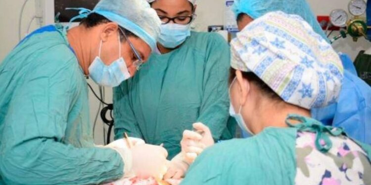 La maternidad de Los Mina realizó Jornada de Cirugía de Reducción y Reconstrucción Mamaria