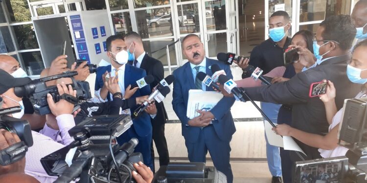 Se querellan ante la PEPCA contra Castaños Guzmán y otros exfuncionarios de la JCE