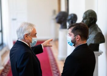 Cambio en Chile: ¿Conducir al futuro o mirar por el retrovisor?