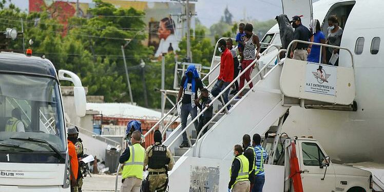 EEUU deporta más de 12 mil haitianos desde mediados de septiembre
