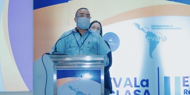 Sociedad médica denuncia demandan 30 médicos por mala práctica