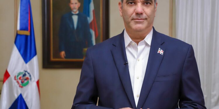 Habló Abinader de Punta Catalina y el polémico fideicomiso