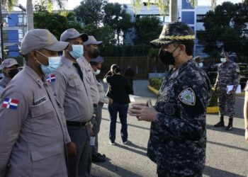 Director de la Policía exhorta agentes a luchar en el 2022 contra los infractores de las leyes