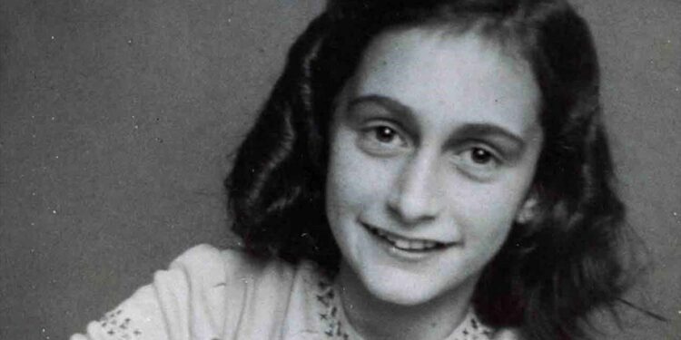 Un notario judío reveló el escondite de la familia de Ana Frank a los nazis