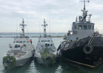 Ucrania prohíbe la entrada en sus aguas interiores a los barcos con bandera rusa