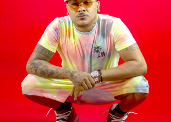 El Sónico rompe esquemas con el audivisual del tema “La Pared”