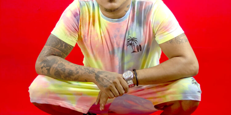 El Sónico rompe esquemas con el audivisual del tema “La Pared”