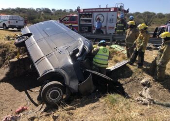 Mueren 24 personas y 28 heridos por accidentes de tráfico en México y Bolivia