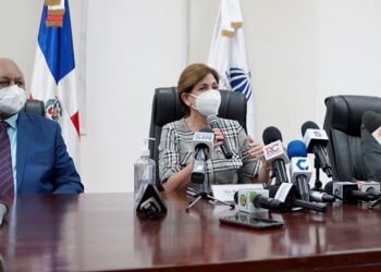 Anuncian reinicio de clases presenciales el 11 de enero