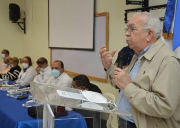 Bagrícola pide a productores de San Juan unirse al Gobierno para desarrollar esa provincia