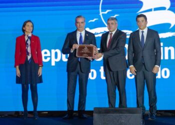 La OMT premia a RD por su éxito en la recuperación del turismo.