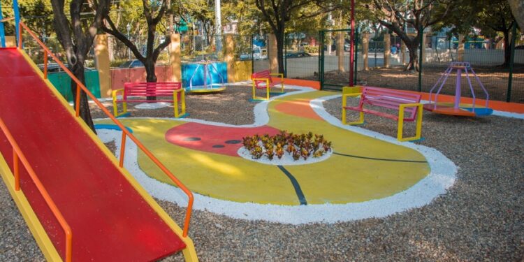 Destacan labor municipal Alcalde Abel Martínez en Santiago