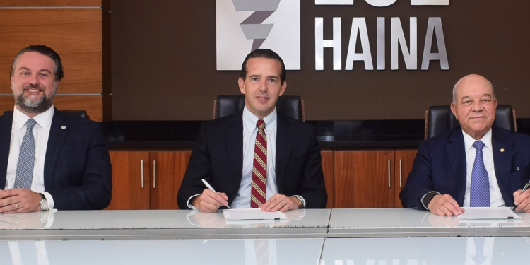 EGE Haina y Grupo Popular colocan con éxito primer tramo del fideicomiso verde Larimar